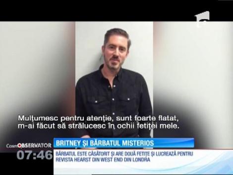 Britney Spears, fermecată de un motociclist misterios