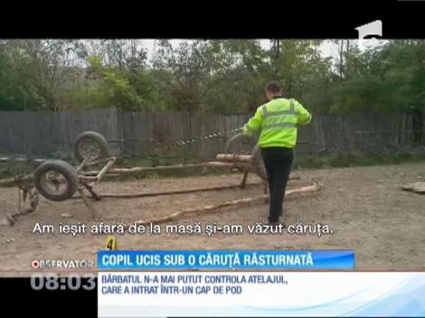 Un copil din Botoşani a sfârşit tragic după ce căruţa în care era cu fratele şi tatăl lui s-a răsturnat
