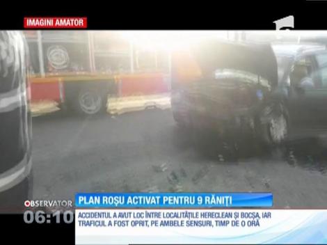 Inconştienţa unui şofer putea să provoace o tragedie de proporţii pe un drum naţional din Sălaj. S-a ciocnit cu o altă maşină iar alţi 8 au avut nevoie de asistenţă medicală