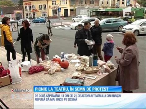 Picnic la teatru, în semn de protest