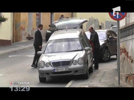 Este doliu în familia preşedintelui. Soacra lui Klaus Iohannis a încetat din viaţă