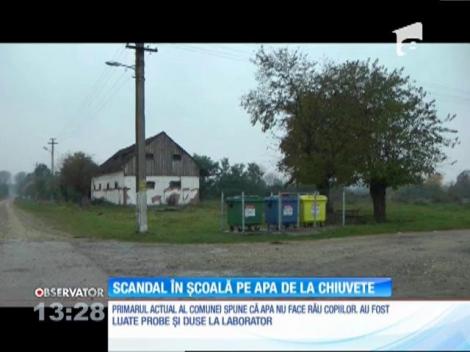 Scandal într-o școală, din județul Caraș Severin, pe apa de la chiuvete
