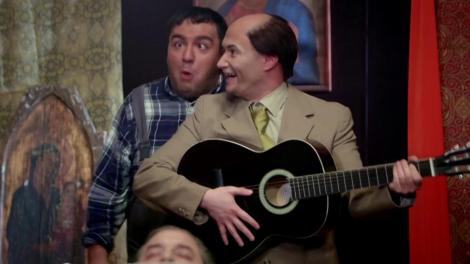 Gigel Frone și Tudorel Popa îi aduc un ultim omagiu răposatului Dumitru