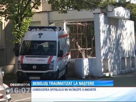 Bebeluș traumatizat la naștere. Părinţii acuză cadrele medicale că i-au rupt clavicula