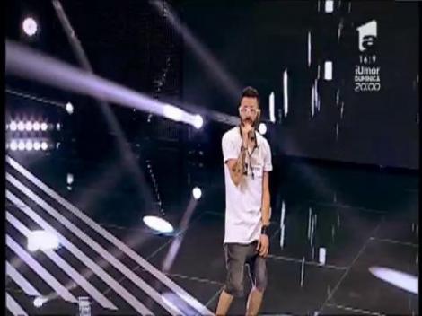 Andrei Sergiu - “Felina”. Vezi aici cum cântă Sergiu la X Factor!