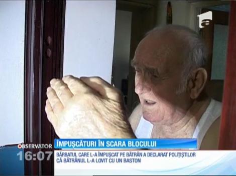 Doi bătrâni, scandal în scara blocului. Unul dintre ei, de 98 de ani, a fost împușcat!