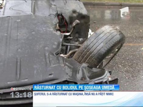 Accident spectaculos în Timişoara. Un tânăr a pierdut controlul volanului şi s-a răsturnat cu maşina