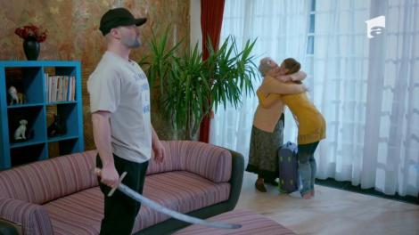Și-a așteptat soacra cu sabia. Scandal monstru în familia lui Cheloo: „Nu suport ideea de... mă-ta!”