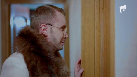 Cătălin Botezatu îi dedică următoarea colecție de chiloți "iubitei sale"