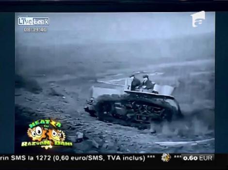 Smiley News: Cum se testează primul tanc din istoria omenirii