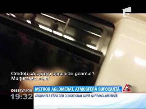 Geamul deschis în loc de aer condiţionat la metrou