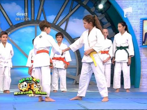 Demonstrație de aikido. Iată câteva tehnici de apărare