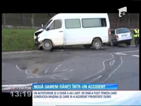 Cel puţin nouă persoane rănite, într-un accident produs la ieşirea din Orăştie