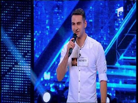 "Eşti ilegal de frumoasă, Delia". Gherman Florin a dat uniforma de poliţist, pe ținuta de c&acirc;ntăreţ