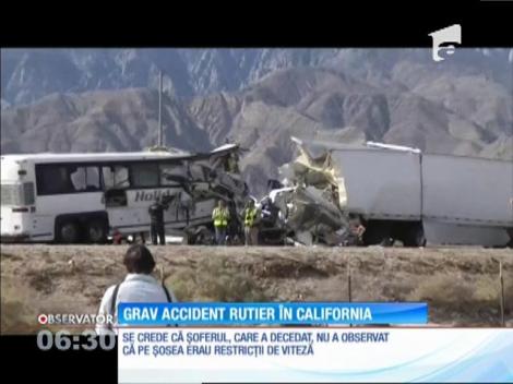 Accident teribil petrecut pe o autostradă din California. 13 morţi şi peste 30 de răniţi
