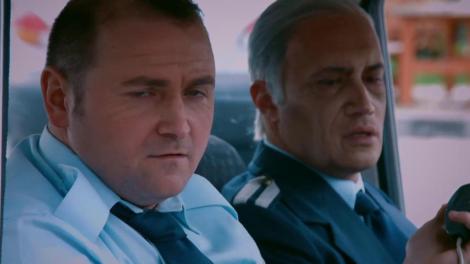 Un nou caz pentru torţionarul miliţean Vişinescu! Trebuie să prindă un individ periculos care aruncă gunoaie în tot oraşul!