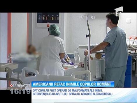 Medicii americani refac inimile copiilor români