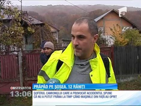Clipe de teroare pe un drum dintre Vâlcea şi Piteşti. 12 oameni au fost răniţi într-un accident în lanţ în care au fost implicate un autocar plin cu pasageri, două TIR-uri şi trei maşini