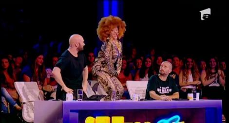 Delia, maestră în twerking! Cheloo a rămas cu gura cască!