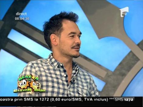 Neatza... cu Tom şi Jerry! Dani a rămas fără prietenul necuvântător. A fugit la Amalia: "Să nu ridici mâinile, că se vede șoricelul"