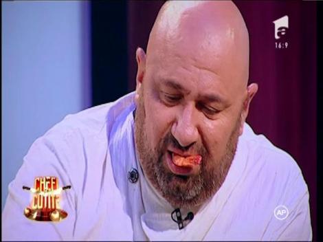 Cei trei chefi degustă pastele concurenților care au intrat la duel