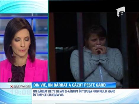 Un bărbat din Argeş a căzut într-o ţepuşă din fier în timp ce culegea via
