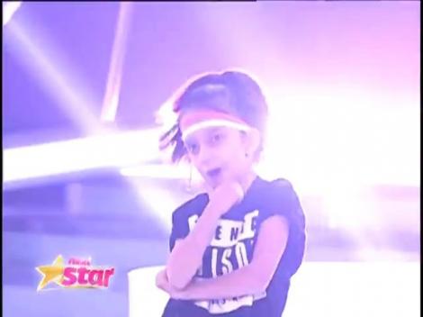 Dumnezeule, ce mișcări amețitoare și câtă energie!  Mara Nechifor,  număr senzaţional de street dance pe scena Next Star! CRBL, pe când o colaborare cu micuța?