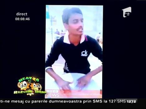 Smiley News: Cântă de parcă zici că plânge!