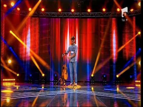 Sam Smith - Stay With Me. Vezi interpretarea lui Eduard Mălăreu, la X Factor!