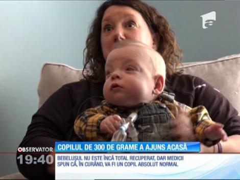 Miracol! Unul dintre cei mai mici bebeluşi veniţi vreodată pe lume a reuşit să supravieţuiască. Cum arată la un anișor!