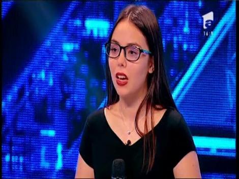 Prezentare: Anastasia Organ n-a fost niciodată susţinută de cei dragi: &rdquo;Am fost tot timpul bună la purtat măști!&rdquo;