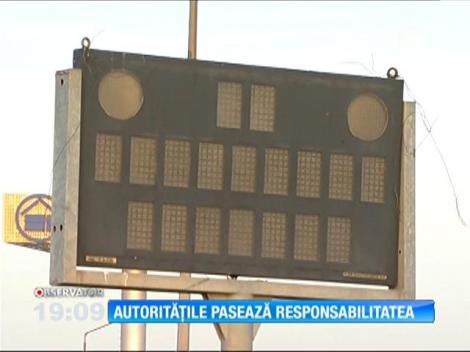 Autorităţile îşi pasează responsabilitatea în cazul accidentului de pe A2