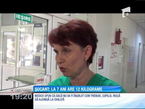 Caz revoltător la Iaşi! Un copil cântăreşte 12 kilograme la numai şapte ani