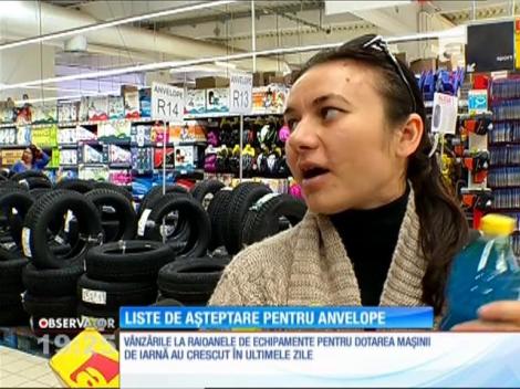 Liste de aşteptare pentru schimbarea anvelopelor. Cât ne costă pregătirea maşinii pentru iarna?
