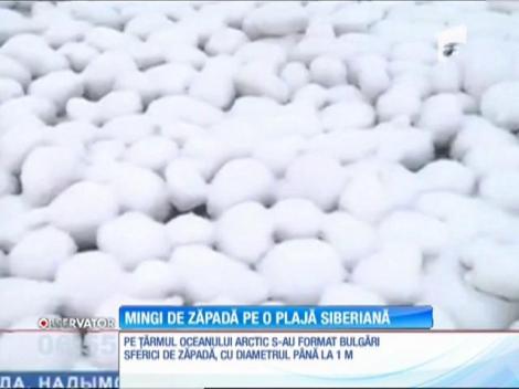 Fenomen straniu în nordul Siberiei! Pe ţărmul oceanului Arctic au apărut uriaşi "bulgări de zăpadă"