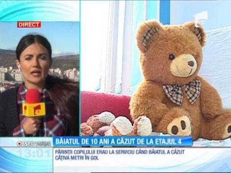 Rămas acasă nesupravegheat, un copil de 10 ani a ajuns la spital, în stare critică. Băiatul a căzut de la etajul 4 al casei unde locuieşte