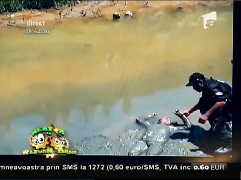 Smiley News: Bețivul din baltă