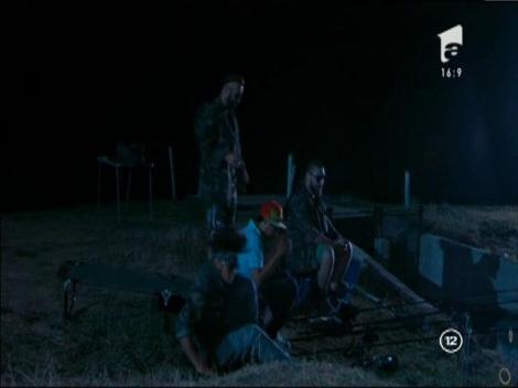 “Ce te burzuluieşti aşa? Vezi că ţi-a ieşit rama”. Roby şi Malone, exasperaţi de succesul fetelor la pescuit"