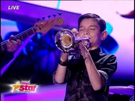 “Este un puşti care va face istorie”. Vasilică Tinei, interpretare impresionantă la trompetă. “My Way” şi “Strangers in The Night”, într-o atmosferă de poveste