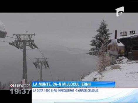 Traseele dificile din masivul Bucegi au fost închise din cauza vremii