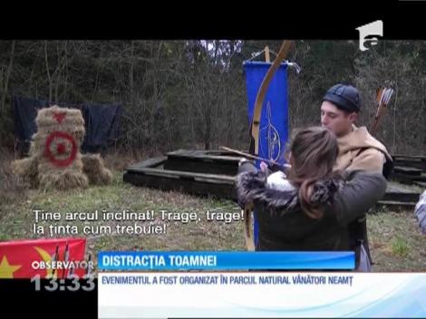 Zeci de elevi au petrecut la cea treia editie a "Nopţii Zimbrului"