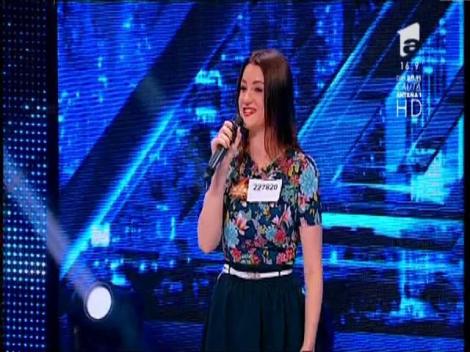 Prezentare: Adriana Postovan, de la un duet cu Carla’s Dreams la Radio Zu, pe scena de la  „X Factor”
