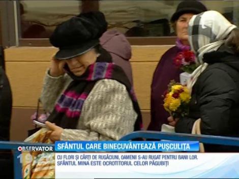 De ziua Sfântului Mina, pelerinii au mers să-i atingă moaștele