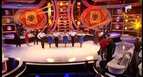 Dima se transformă în Carmen Șerban - "Femeia te ridică"