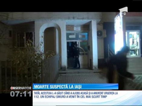 Un tânăr din Iași a fost găsit înjunghiat în casa în care locuia cu familia