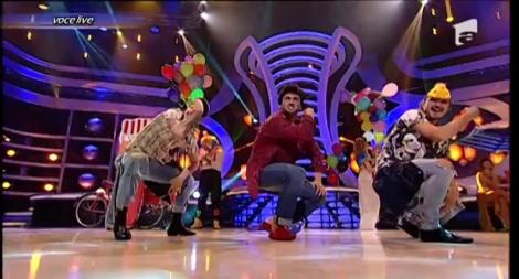 Dorian Popa, victima industriei bollywoodiene! Artistul Dhanush i-a luat locul, iar “ Why this kolaveri” a răvăsit juriul. O adevărată explozie de veselie