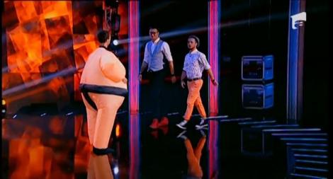 Mircea Radu, omul agrafă, din nou pe scena de la iUmor: “Maestre, ce țâțe!”