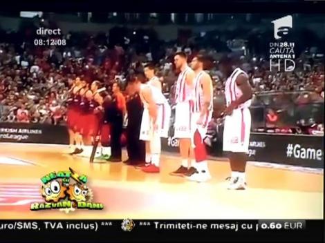 Smiley news: Un jucător de baschet de la FC Barcelona, "furat" de atmosfera infernală creată de fanii sârbi