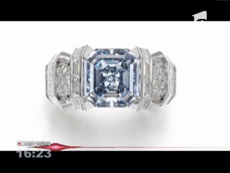 Diamant extrem de rar, scos la licitaţie