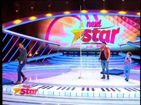 Dorian Popa se urcă pe frânghie doar cu ajutorul mâinilor